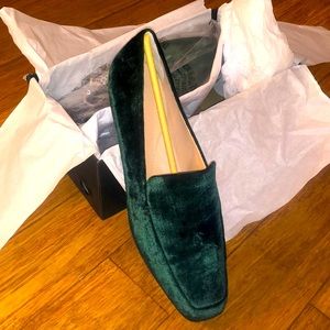 Emerald green velvet loafers, brand new, never worn